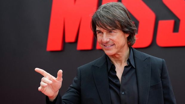Tom Cruise